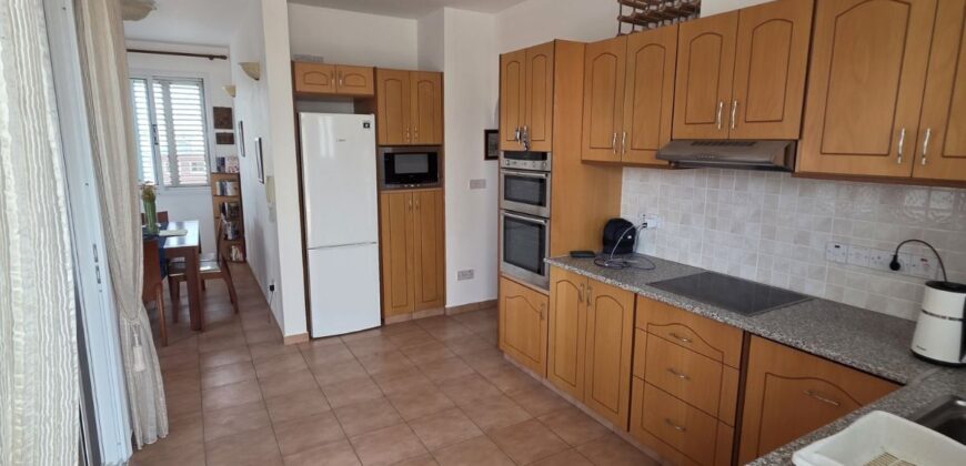 Paphos Universal Area Apartment For Sale KTM108342