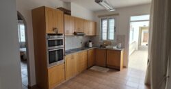 Paphos Universal Area Apartment For Sale KTM108342