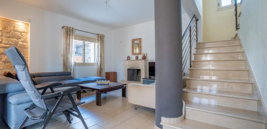Paphos Yeroskipou 3 Bedroom Villa For Sale BSH44630