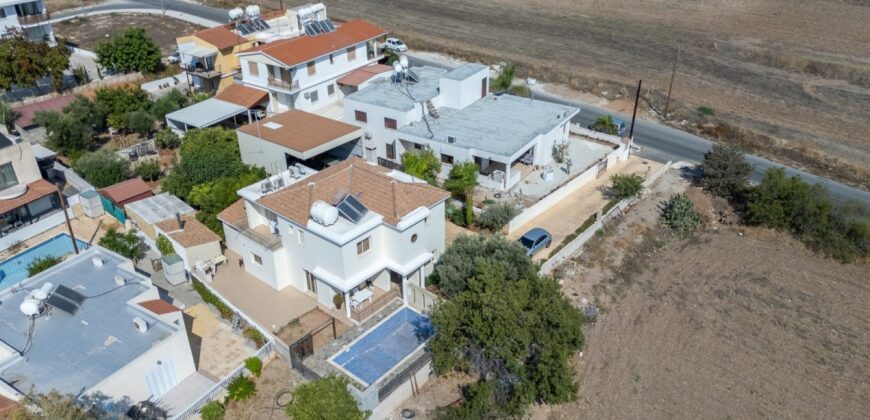 Paphos Yeroskipou 3 Bedroom Villa For Sale BSH44630