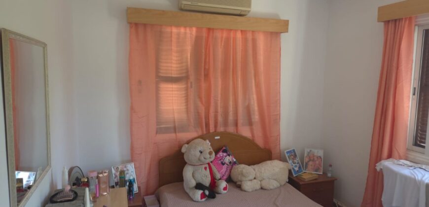 Chloraka 2 Bedroom Apartment For Sale BC695