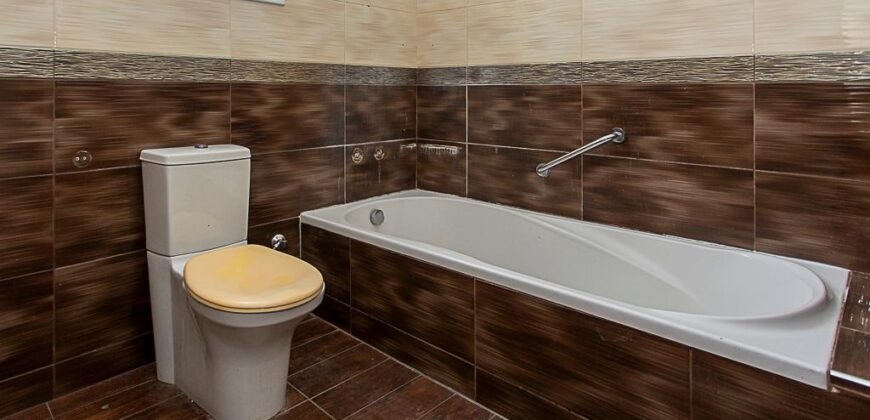 Paphos Agios Theodoros 2Bdr Flat For Sale AMR43400