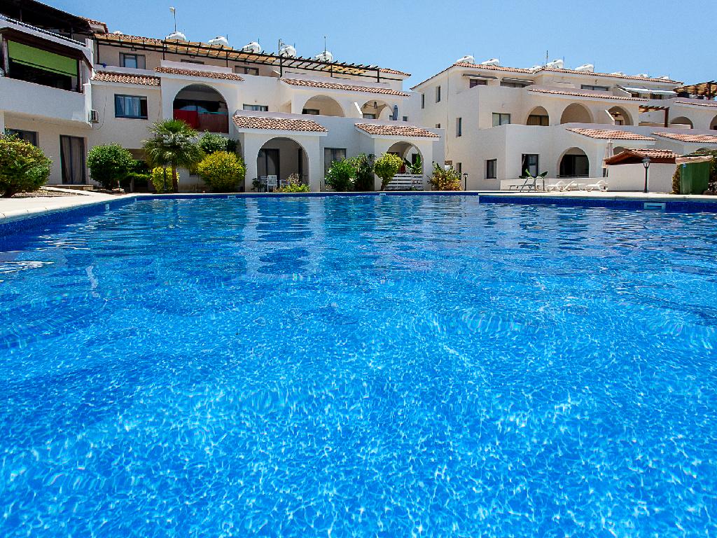 Paphos Agios Theodoros 2Bdr Flat For Sale AMR45766