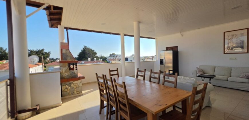 Paphos Kato Paphos – Universal 4Bdr Town House For Rent DTC4983