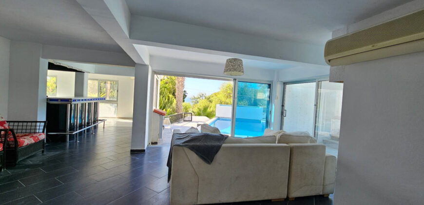 Paphos Pegeia – Coral Bay 5Bdr Villa For Sale UQH4071