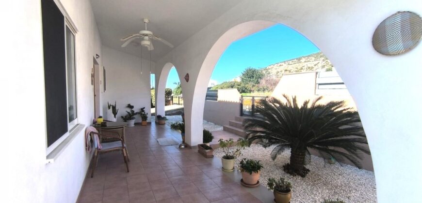 Paphos Peyia 3Bdr Bungalow For Rent DTC5029