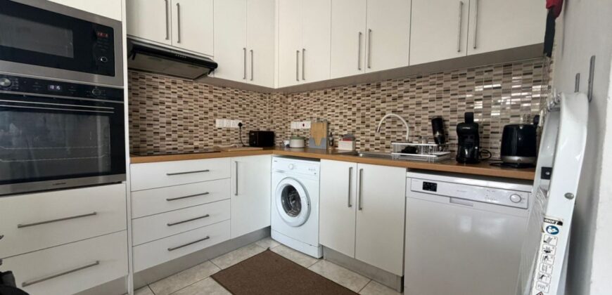 Paphos Moutallos 2 Bedroom Apartment For Sale KW7MD0083S