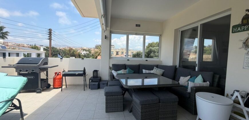 Paphos Moutallos 2 Bedroom Apartment For Sale KW7MD0083S