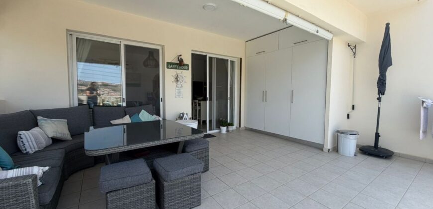 Paphos Moutallos 2 Bedroom Apartment For Sale KW7MD0083S