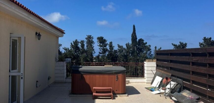 Paphos Kato Paphos – Universal 2 Bedroom Apartment Penthouse For Sale KW7MC0009S