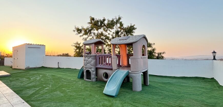 Paphos Tsada 6 Bedroom Villa For Sale KW7MD0085S
