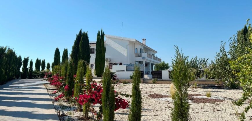 Paphos Tsada 6 Bedroom Villa For Sale KW7MD0085S