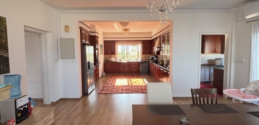 Paphos Tsada 6 Bedroom Villa For Sale KW7MD0085S