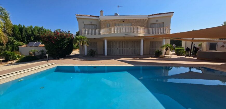 Paphos Peyia 4 Bedroom Villa For Sale KW7WT0025S