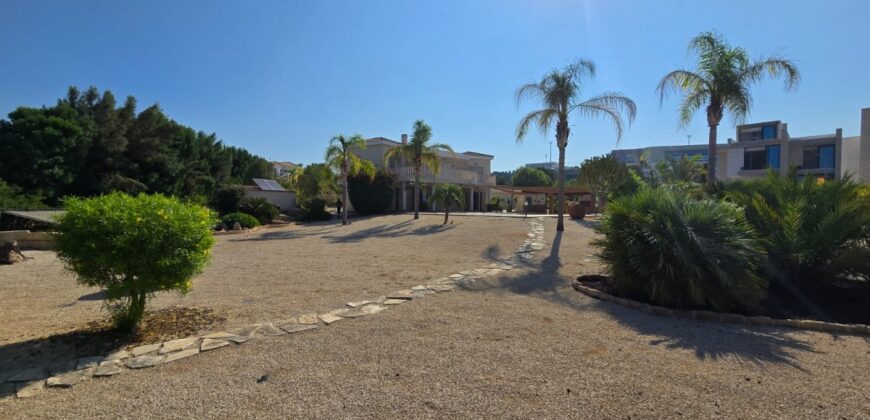 Paphos Peyia 4 Bedroom Villa For Sale KW7WT0025S
