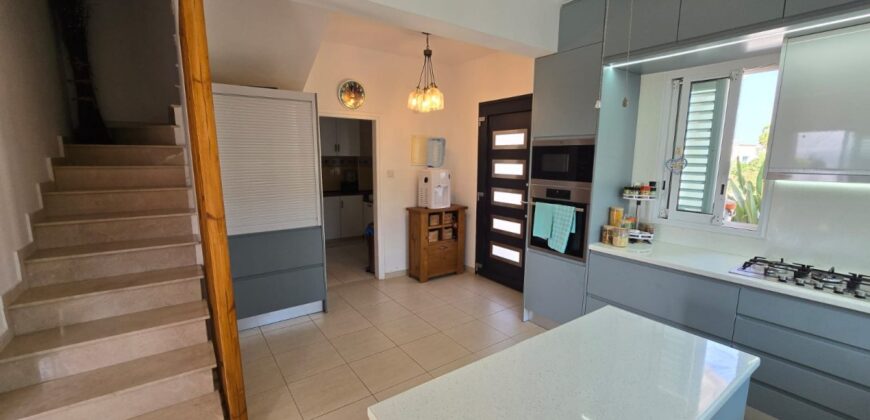 Paphos Peyia 3 Bedroom Villa For Sale KW7WT0026S
