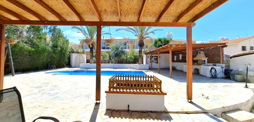 Paphos Chloraka 3Bdr Bungalow For Sale CPF152217