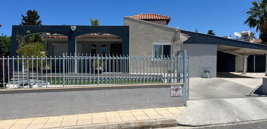 Paphos Coral Bay 3Bdr Villa For Sale VLSSTCB3BSLV