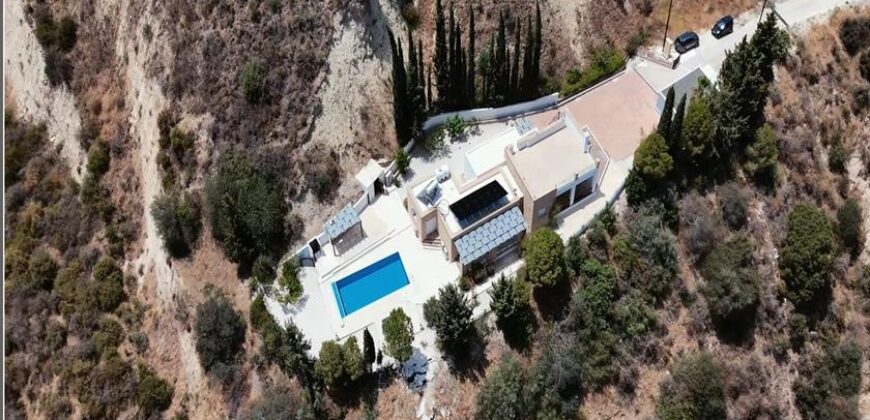 Paphos Droushia 5Bdr Villa For Sale VLSJOEVDRSLV-V