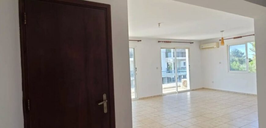 Paphos Geroskipou 3Bdr Apartment For Rent DTC5223