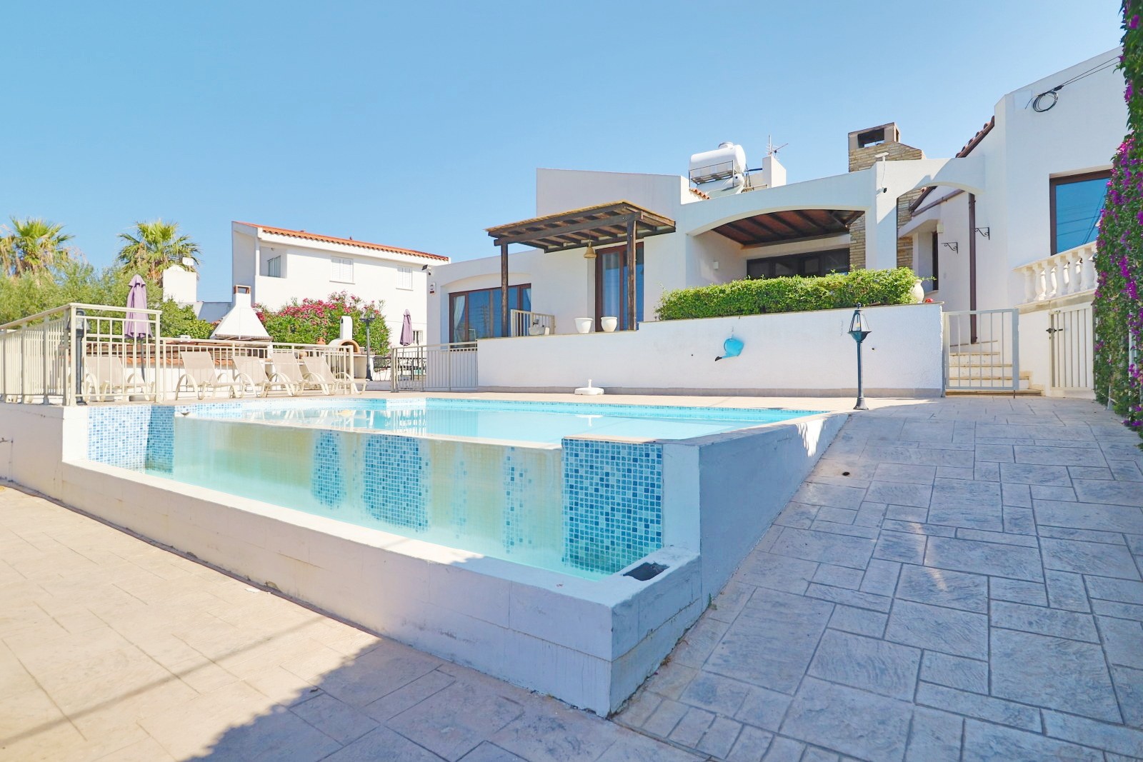 Paphos Peyia 4Bdr Bungalow For Sale SKR18434