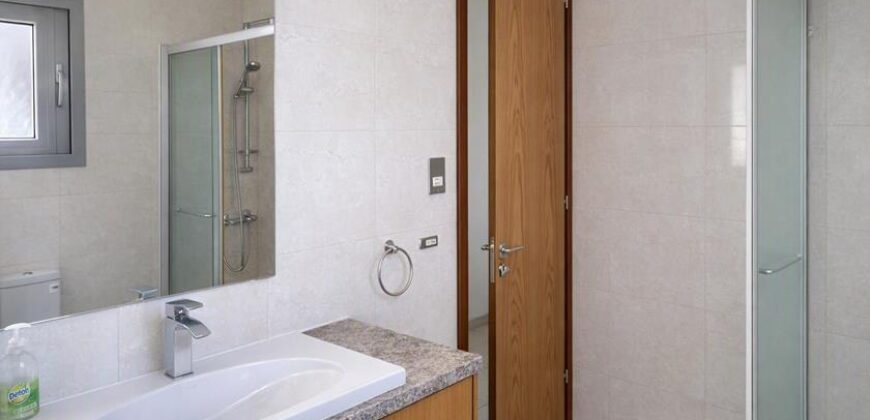 Paphos Polemi 5Bdr Villa For Sale VLSNJJOPSLV