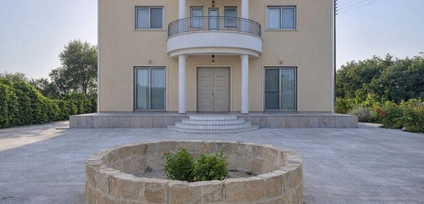 Paphos Polemi 5Bdr Villa For Sale VLSNJJOPSLV