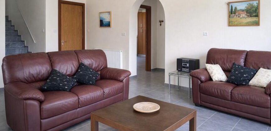 Paphos Polemi 5Bdr Villa For Sale VLSNJJOPSLV