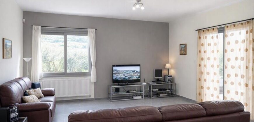 Paphos Polemi 5Bdr Villa For Sale VLSNJJOPSLV