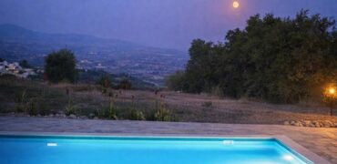 Paphos Polemi 5Bdr Villa For Sale VLSNJPSLV