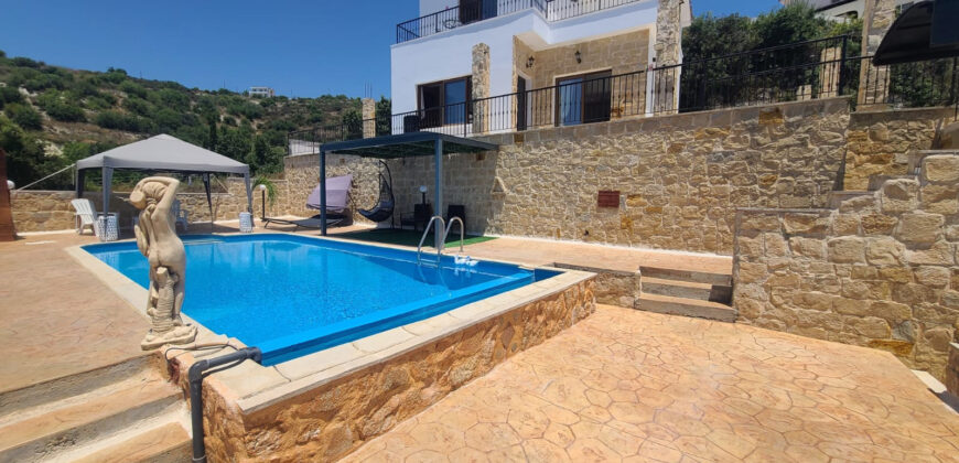 Paphos Tsada 4Bdr Villa For Sale UQH4721