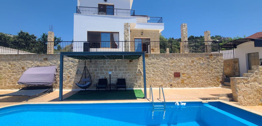 Paphos Tsada 4Bdr Villa For Sale UQH4721