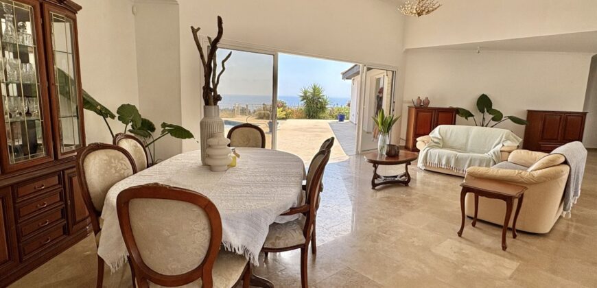 Paphos Peyia – Sea Caves 4 Bedroom Bungalow For Sale KW7ALC0002S