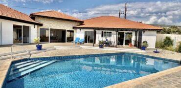 Paphos 4 Bedroom Bungalow For Sale KW7ALC0002S