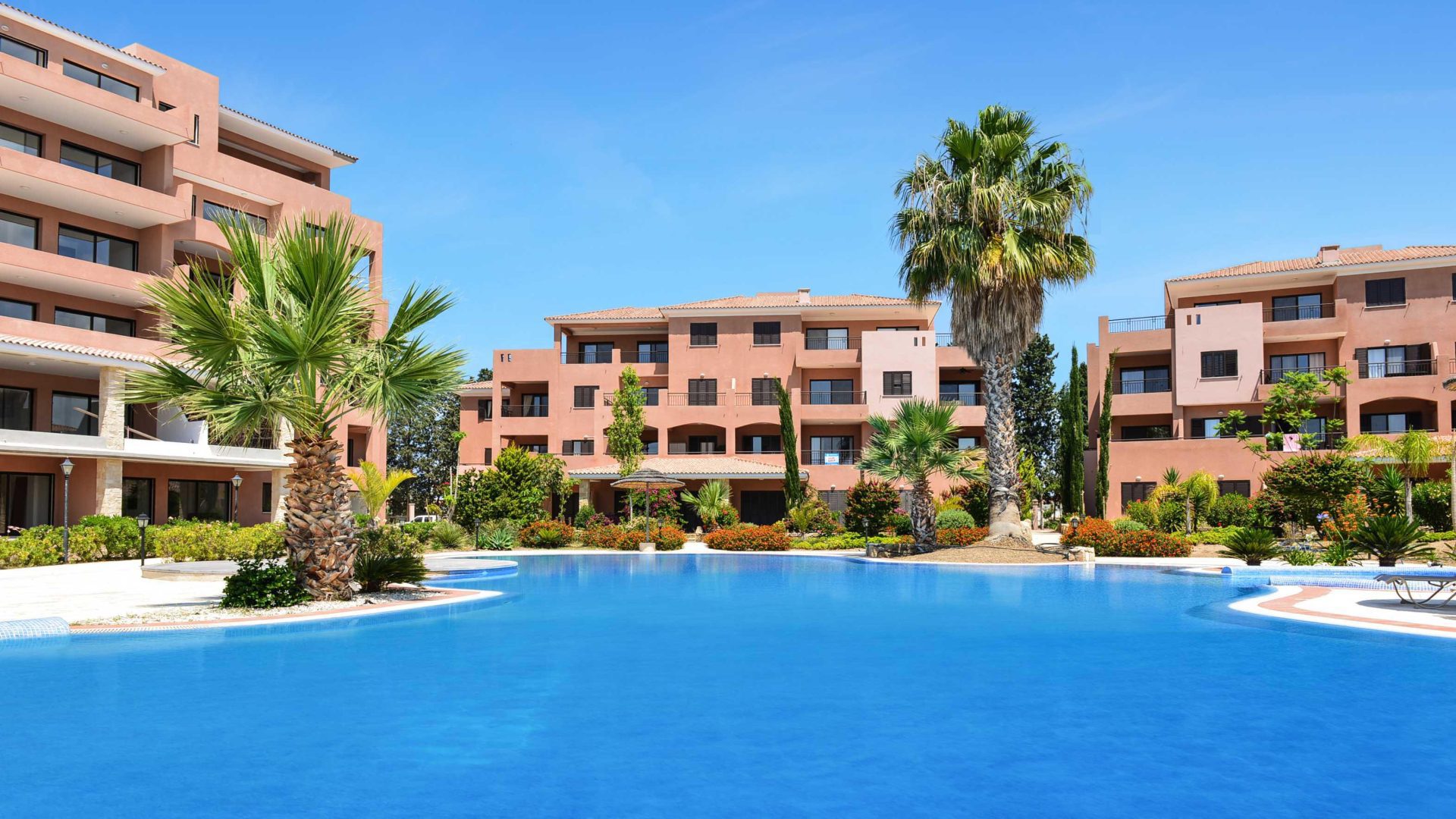 Kato Paphos 1 Bedroom Villas / Houses For Sale LPT70691