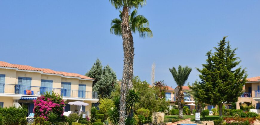 Kato Paphos 2 Bedroom Apartments / Penthouses For Sale LPT40452