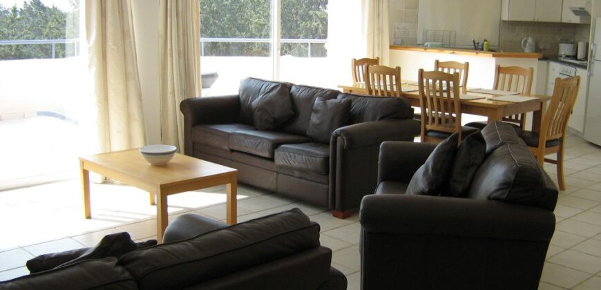 Kato Paphos 2 Bedroom Apartments / Penthouses For Sale LPT40452