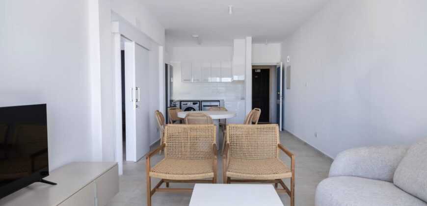 Kato Paphos 2 Bedroom Apartments / Penthouses For Sale LPT81358