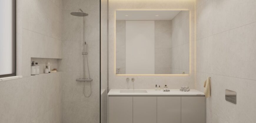 Pafos 3 Bedroom Apartment For Sale PFA365-8764