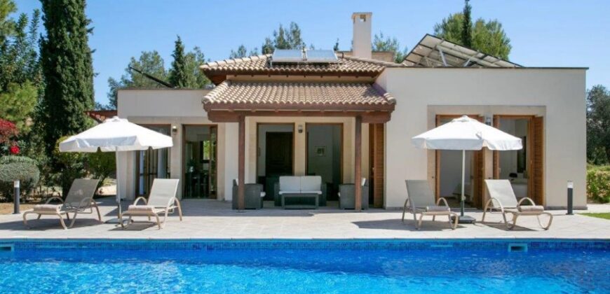 Paphos Aphrodite Hills Golf Resort Bungalow For Sale KTM108602