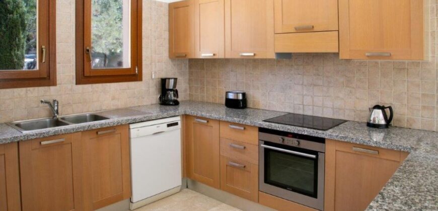 Paphos Aphrodite Hills Golf Resort Bungalow For Sale KTM108602