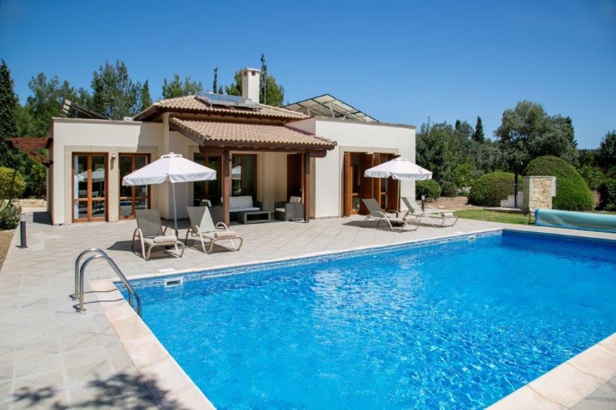 Paphos Aphrodite Hills Golf Resort Bungalow For Sale KTM108602