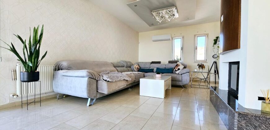 Paphos Armou 4Bdr Bungalow For Sale VLSOKJMSLV