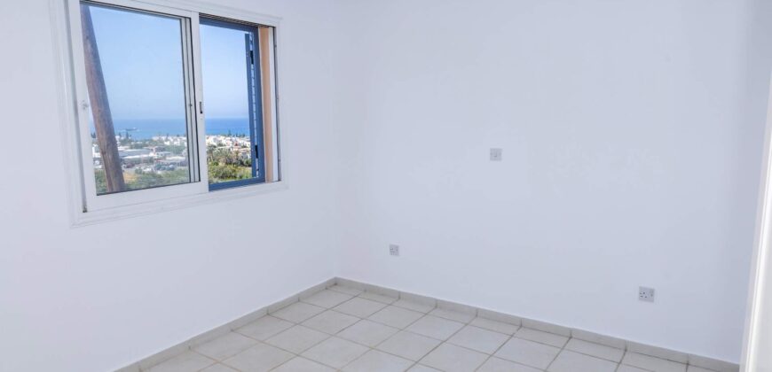 Paphos Chloraka 4 Bedroom Villas / Houses For Sale LPT39056