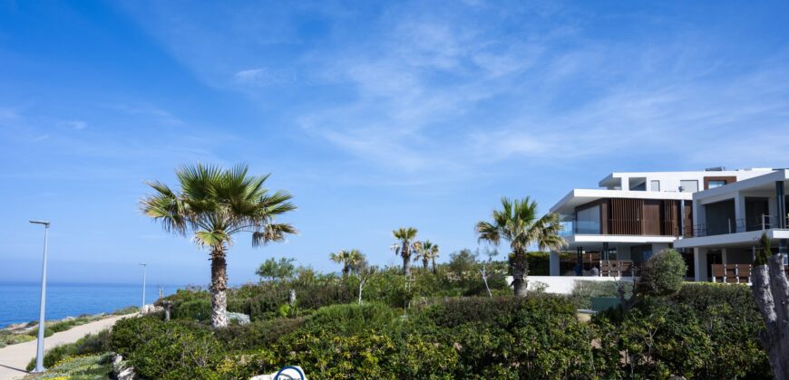 Paphos Chloraka 6 Bedroom Villas / Houses For Sale LPT62239