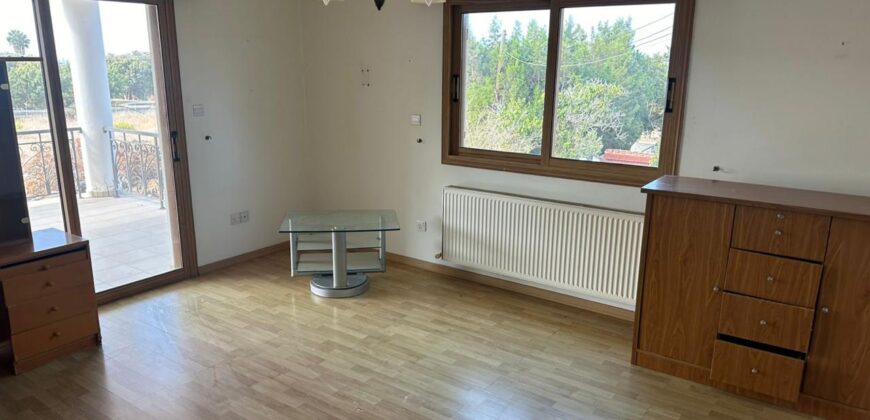 Paphos Chlorakas 7Bdr Villa For Sale VLSPGHOTSLV