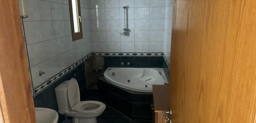 Paphos Chlorakas 7Bdr Villa For Sale VLSPGHOTSLV