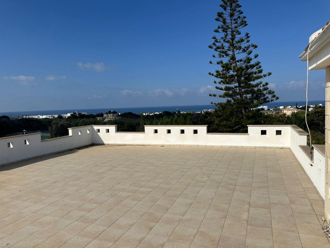 Paphos Chlorakas 7Bdr Villa For Sale VLSPGHOTSLV