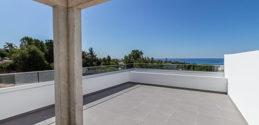 Paphos Coral Bay 2 Bedroom Apartments / Penthouses For Sale LPT38986