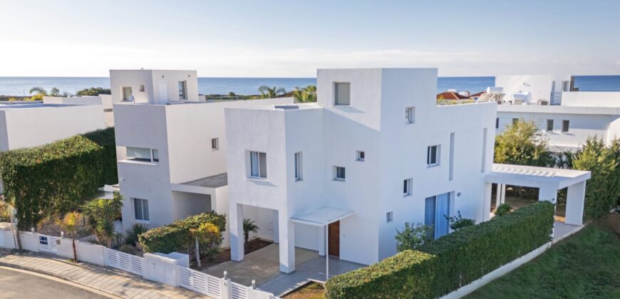 Paphos Coral Bay 3 Bedroom Villas / Houses For Sale LPT86919